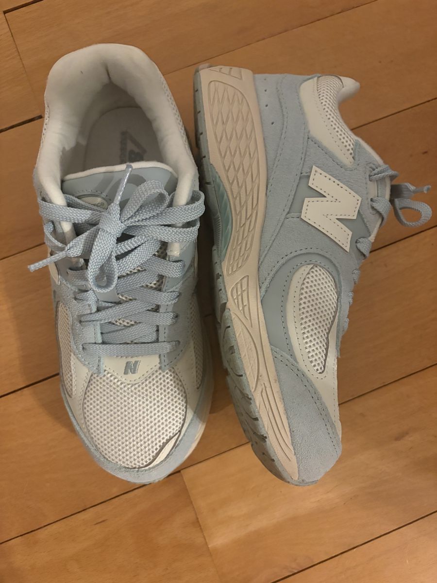 New Balance Scarpe da uomo: New Balance 2002R hellblau Grösse 37.5 Neu – Usato da Zürich venduto da 123456789juju 6