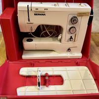 Bernina Record 831 Nähmaschine (Defekt) plus Zubehör 