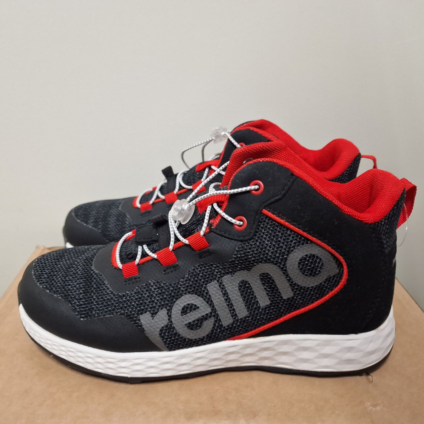 Reima Damenschuhe: Reima TEC Wanderschuhe Gr. 38 neu – Neu und originalverpackt aus Solothurn von Legolas15