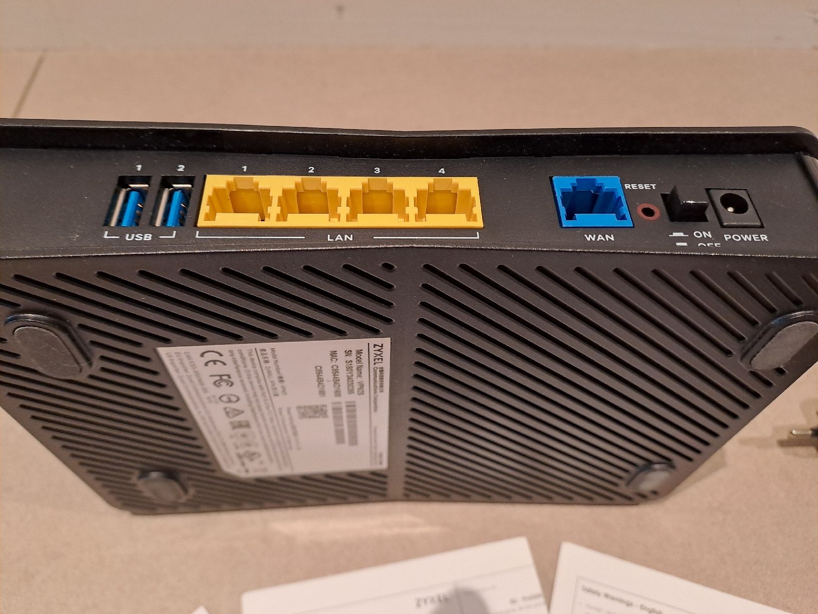 Zyxel Modems & Routeurs: Zyxel VPN2S – Neuf avec emballage d'origine à Menzingen par gispat 9