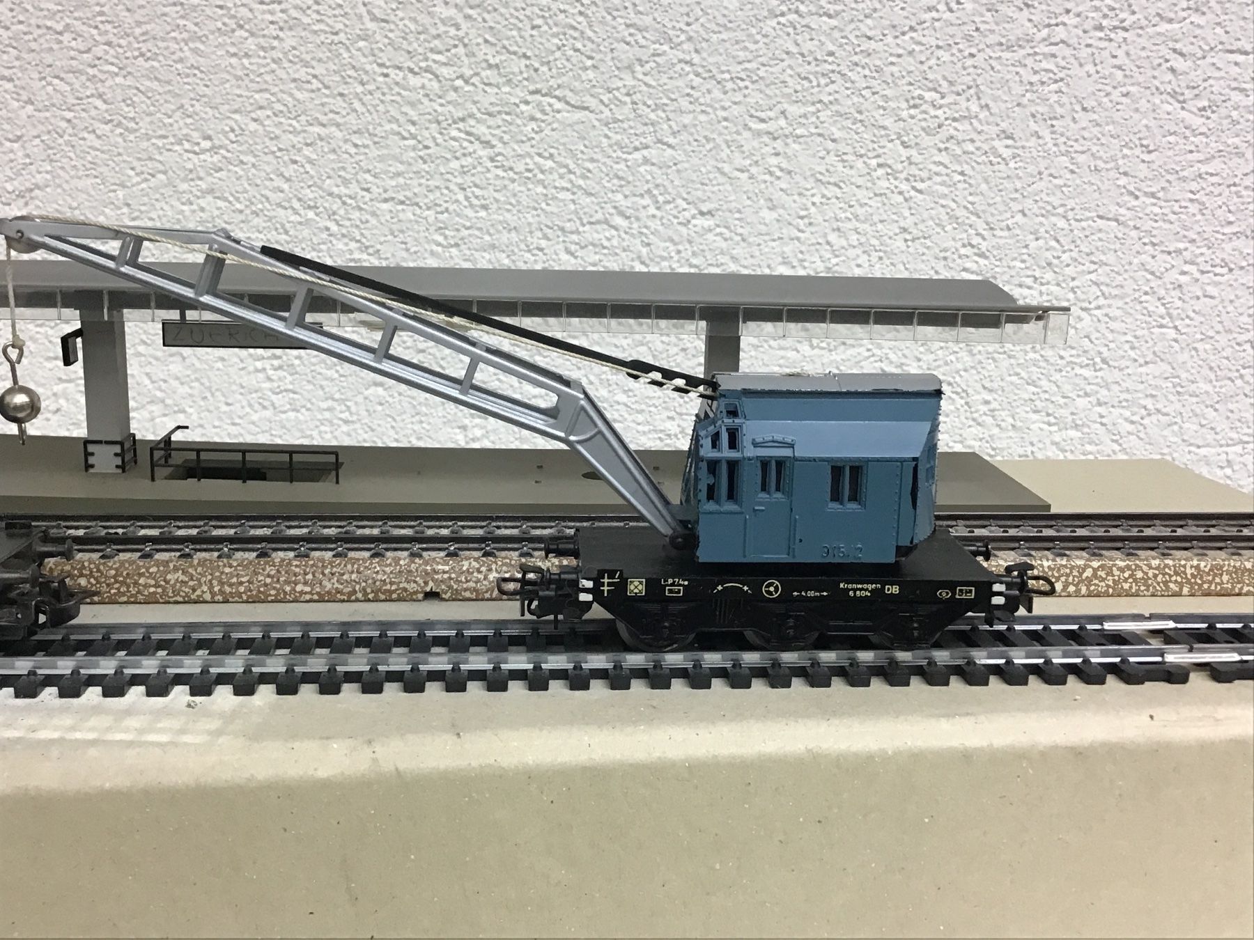 Märklin Modellini di ferrovie: Märklin Kranwagen – Usato da Männedorf venduto da Modell-Spezialisten