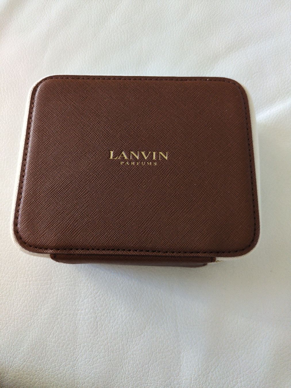 Lanvin Kosmetikkoffer: Lanvin Necessaire Business Class – Neu und originalverpackt aus Dübendorf von bluenile80