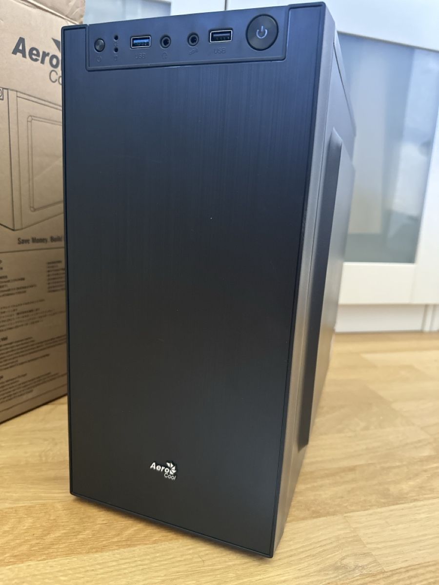 PC: Liquidierung:PC Gehäuse+BeQuiet Netzteil – Nuovo (secondo la descrizione) da Rorschacherberg venduto da LuksPCs 2