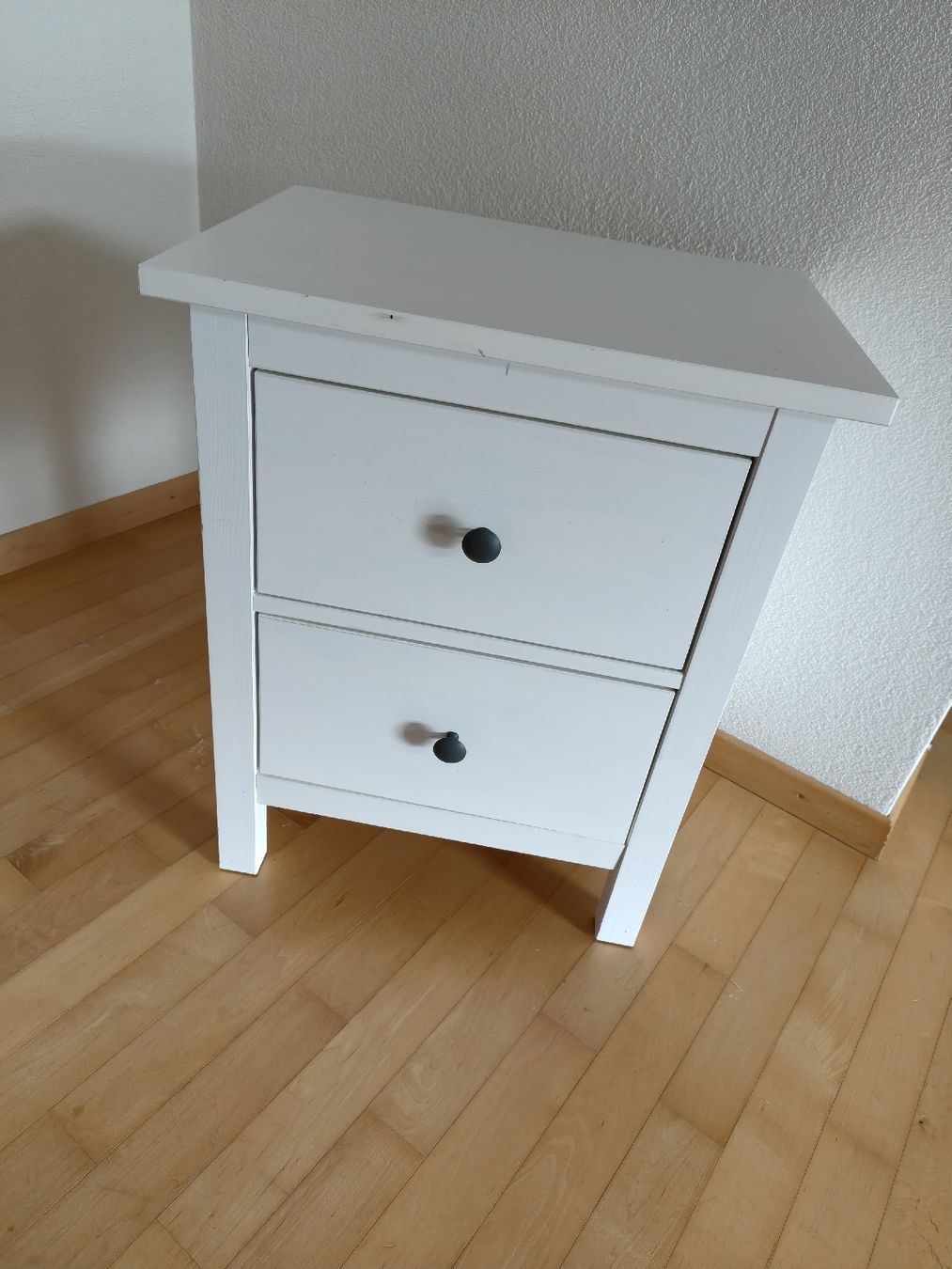 Nachttische: Ikea Nachtisch – Gebraucht aus Hochfelden von laura.v