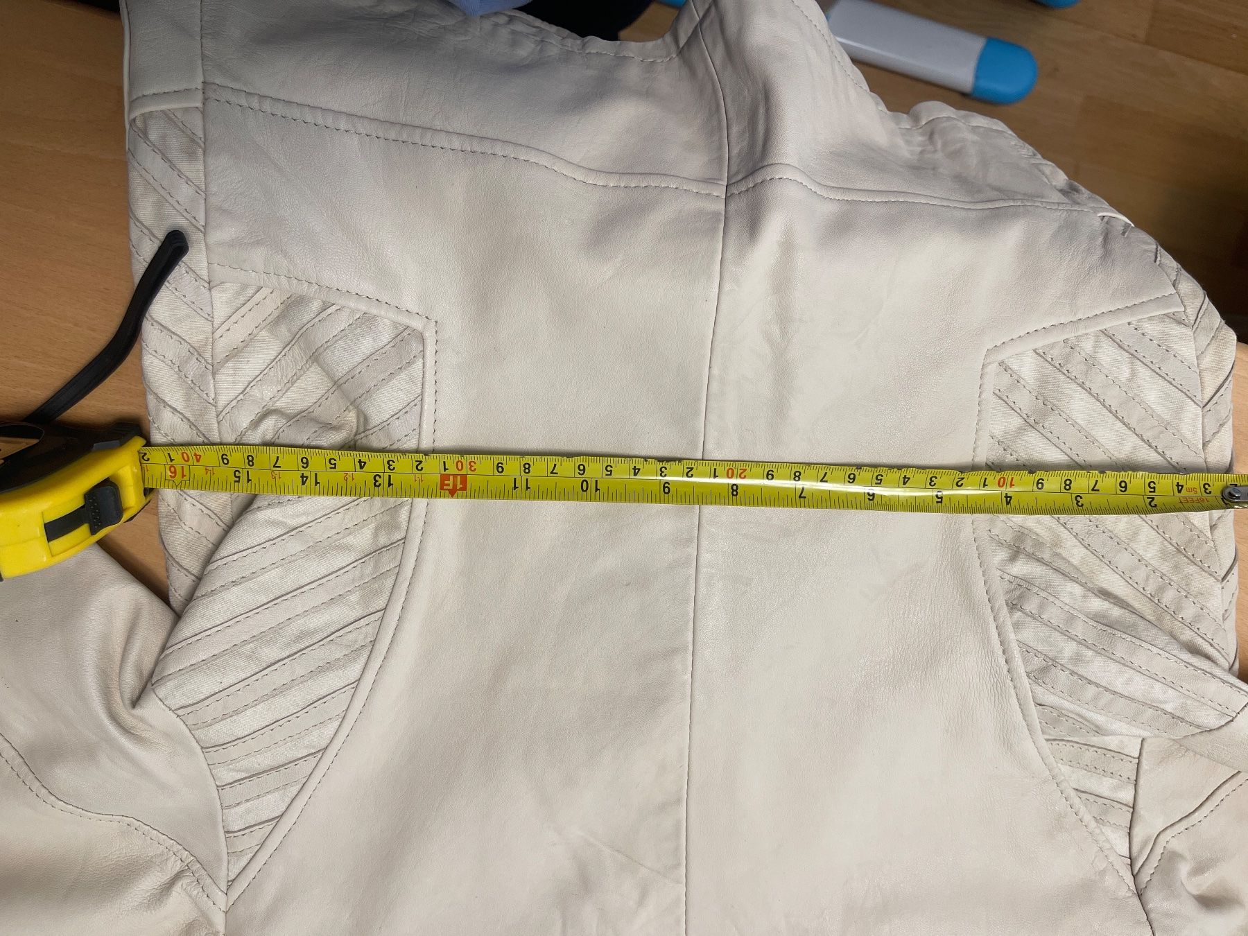 Giacche: Leder Jacke – Nuovo (secondo la descrizione) da Birmensdorf ZH venduto da irina61 6