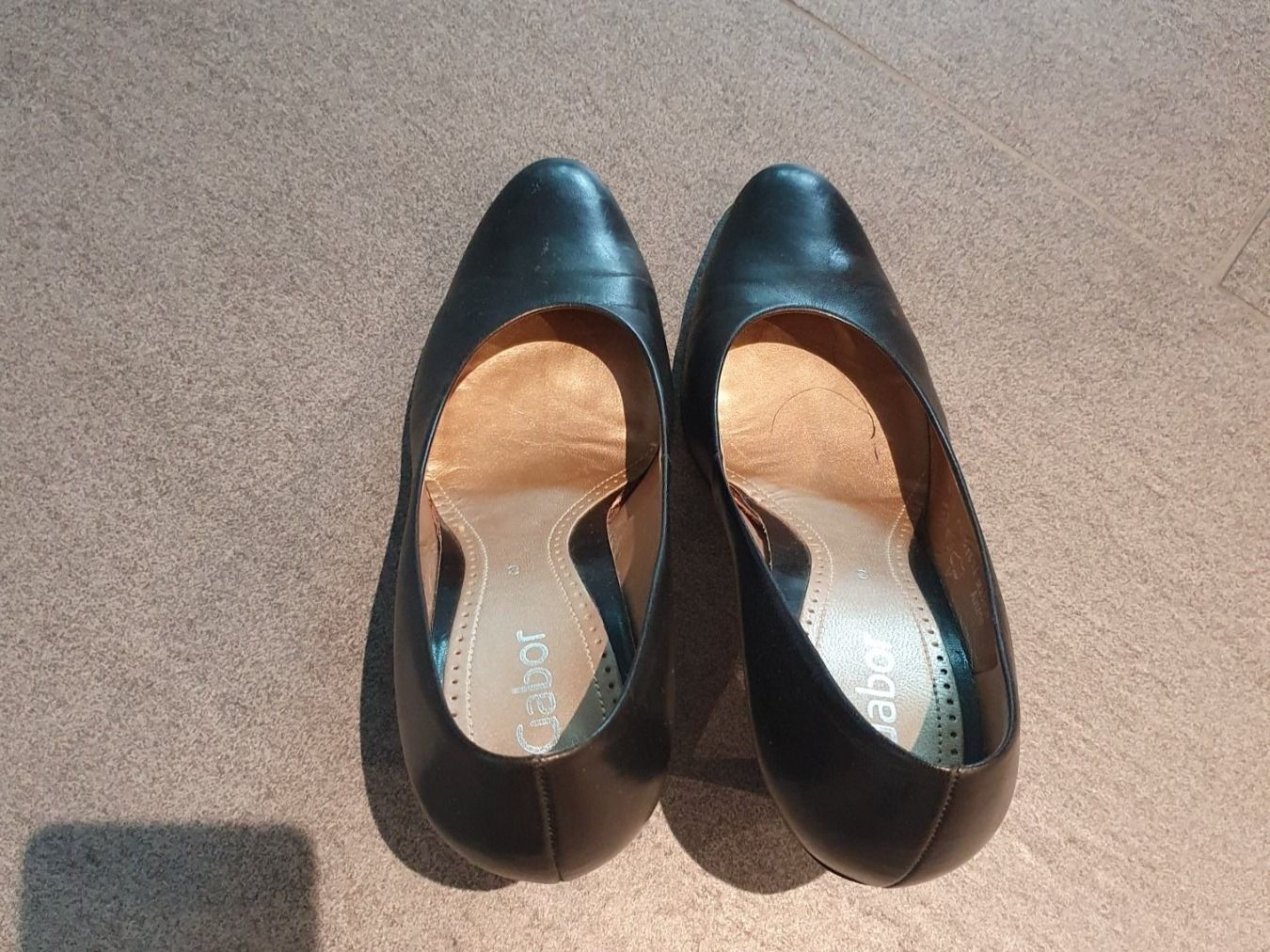 Gabor Scarpe da donna: Schwarze Gabor Pumps, Grösse 41, Leder – Usato da Altendorf venduto da MiriCaj 2