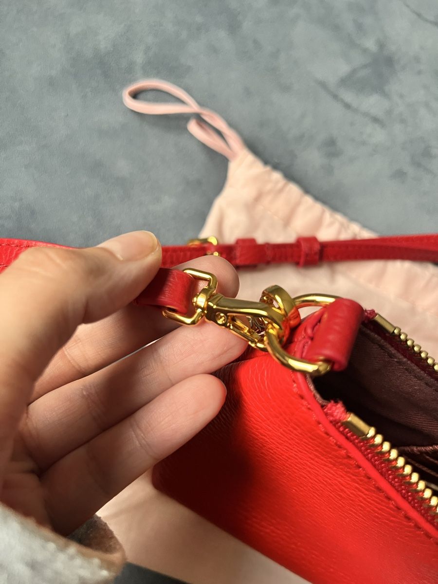 Coccinelle Borse da donna: COCCINELLE mini bag/ leather – Nuovo e nell'imballaggio originale da Zürich venduto da kse_jw8w 4