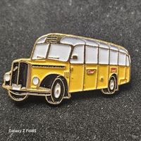 KIDEX Basel Pin/Anstecker, cooler Oldtimer Bus, Vintage!