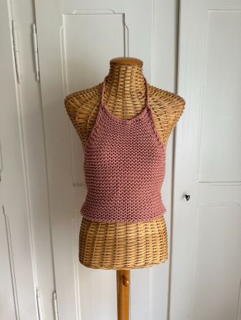 URBAN OUTFITTERS - Stricktop altrosa XS