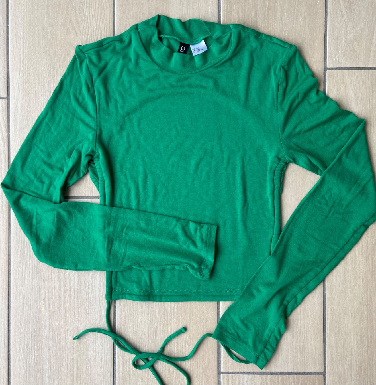 H&M Maglioni & Felpe: Pull fin vert, H&M, XXS – Nuovo (secondo la descrizione) da Moutier venduto da chicboutique