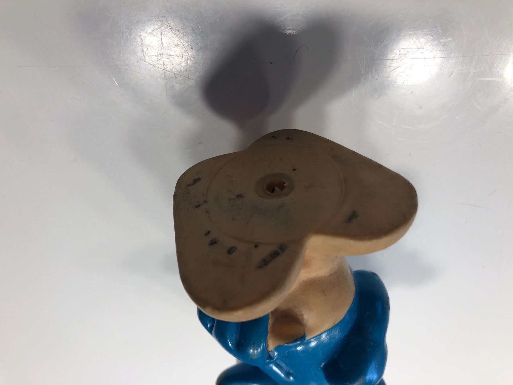 Figuren: schlumpf figur 17cm hoch mit quietschton – Gebraucht aus Basel von dept 6