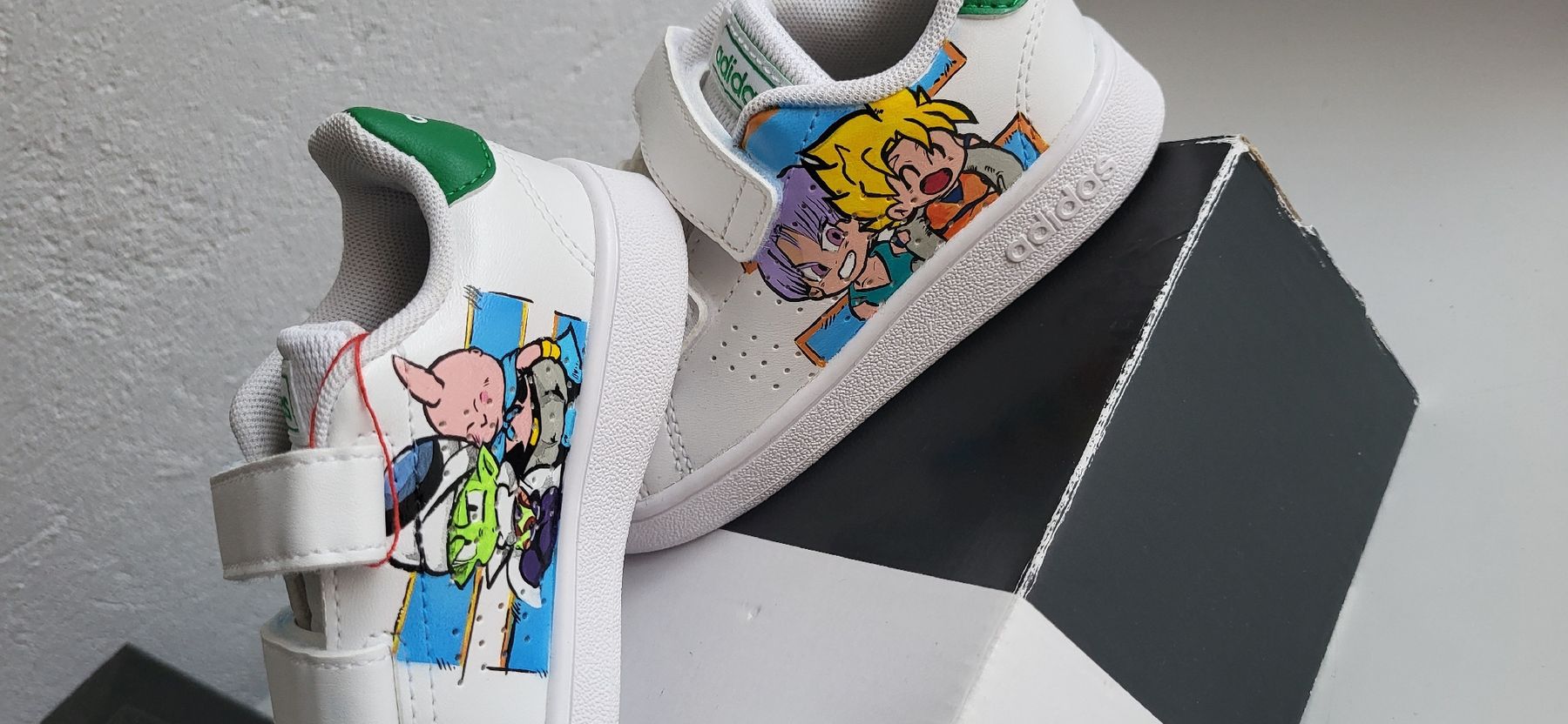 Adidas Scarpe da uomo: Dragon ball custom – Nuovo e nell'imballaggio originale da Camignolo venduto da Hakunamat5