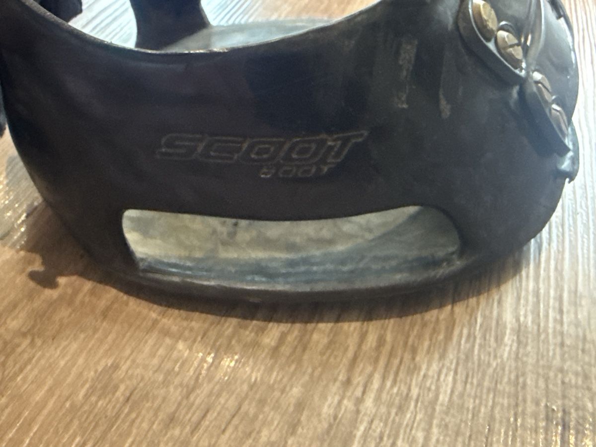 Scarpe per cavalli: Scoot Boot Hufschuhe Grösse 4 gebraucht – Usato da Ebersecken venduto da Dijkie 2