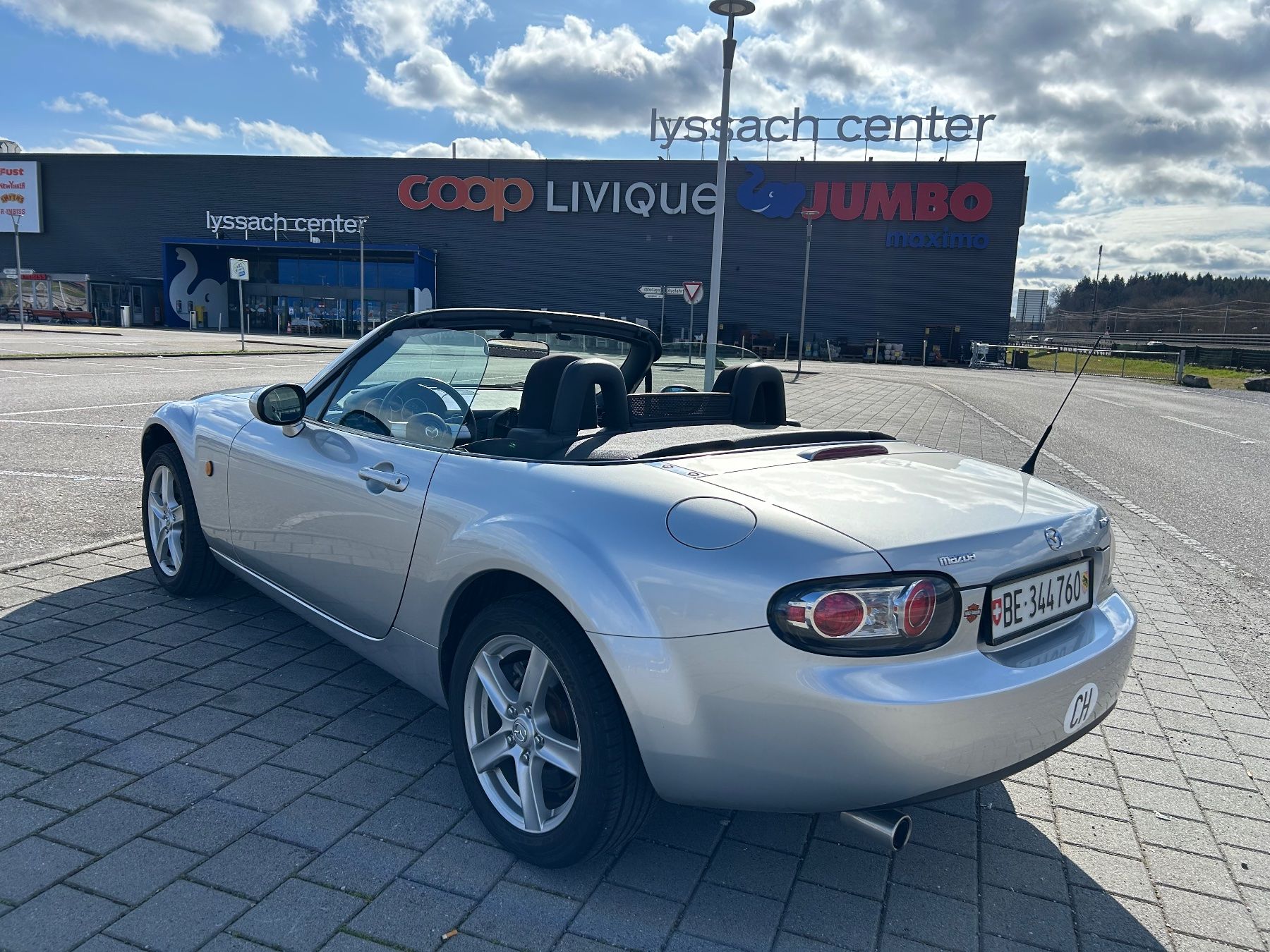 Automobili: Mazda MX-5 1,8 16V Confort – Usato da Koppigen venduto da Dragstarcello 6