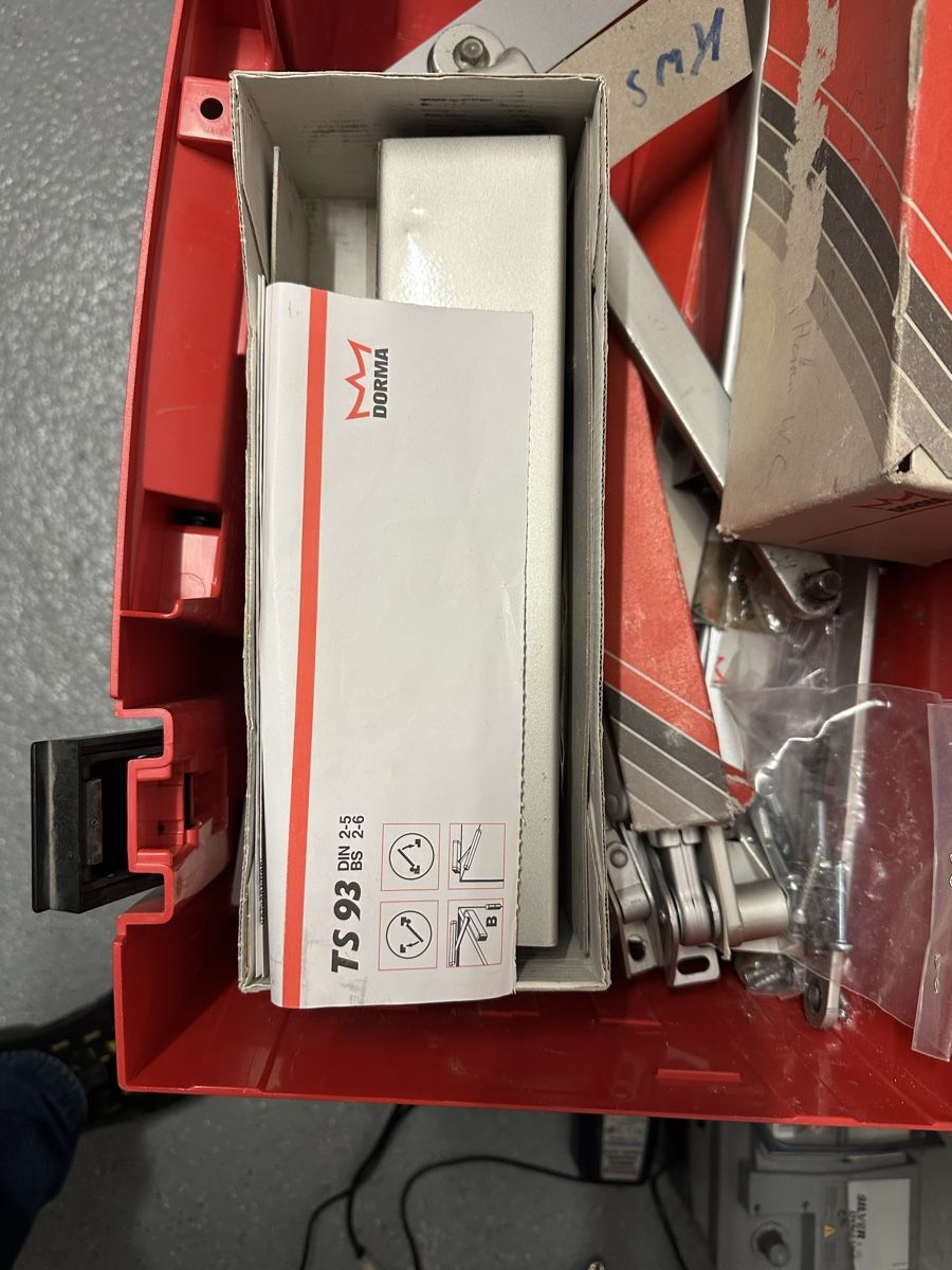 Hilti Alle Werkzeuge: Hilti koffer – Gebraucht aus Nürensdorf von maqopaqo 6