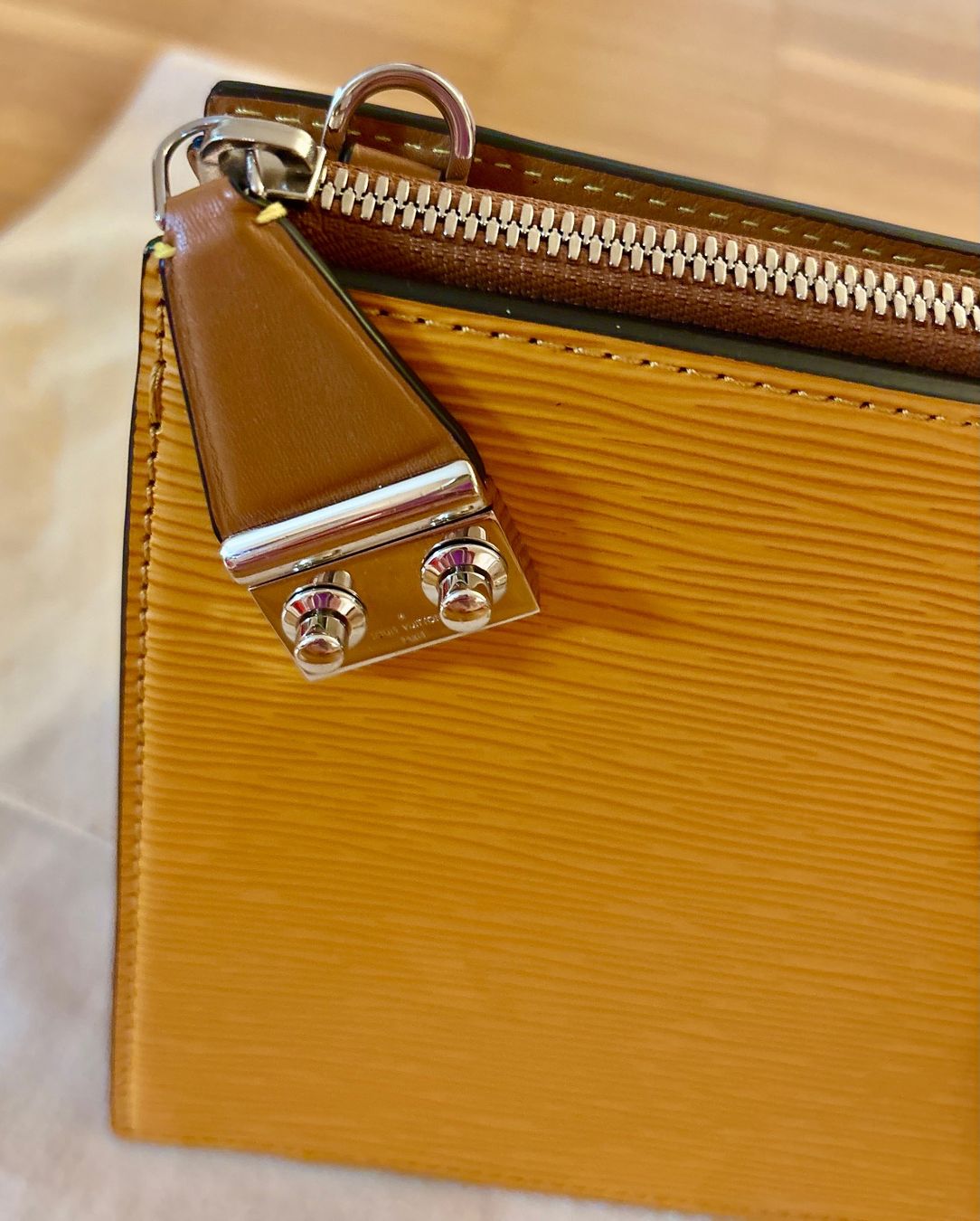 Louis Vuitton Borse da donna: LOUIS VUITTON - Limitierte Ledertasche – Nuovo e nell'imballaggio originale da Zurich venduto da MX1000 6