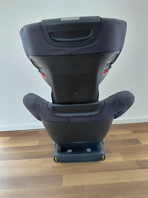 Maxi-Cosi Seggiolini per auto: Maxi Cosi Autositz Rodifix – Usato da Mönchaltorf venduto da Swiss131 2