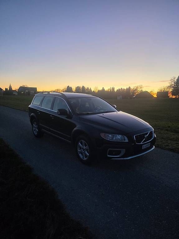 Automobili: Volvo v70/xc70 – Usato da Waldkirch venduto da Michaelmanser 4