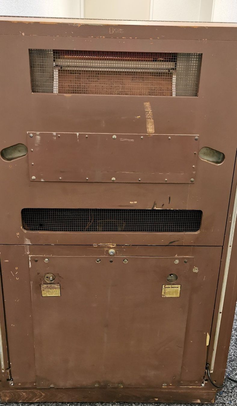Jukebox: Musikbox Seeburg M100B – Usato da Geroldswil venduto da jukeman 5