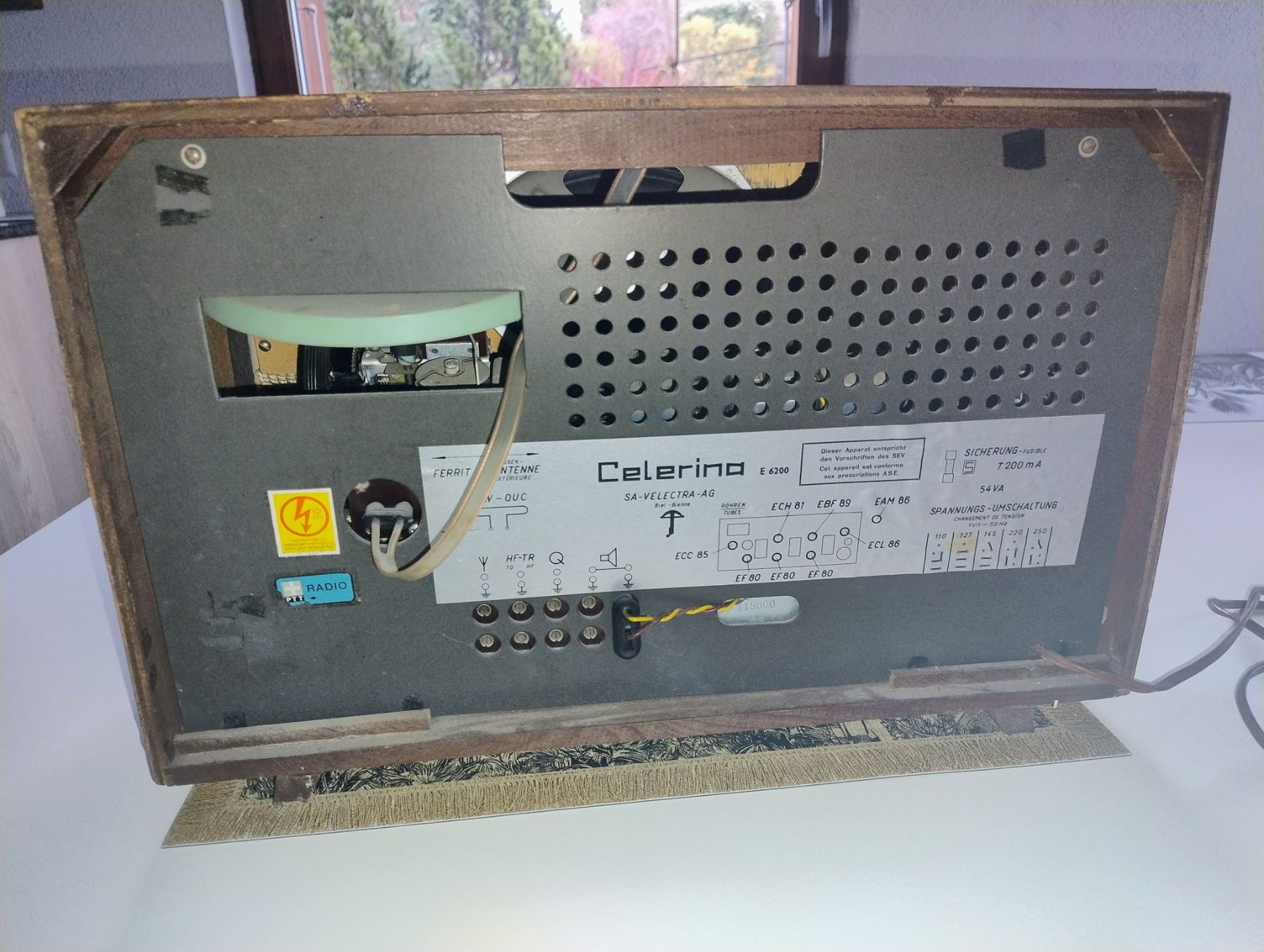Biennophone Radio: Biennophone Celerina Röhrenradio – Usato da Savièse venduto da harlex0041 1