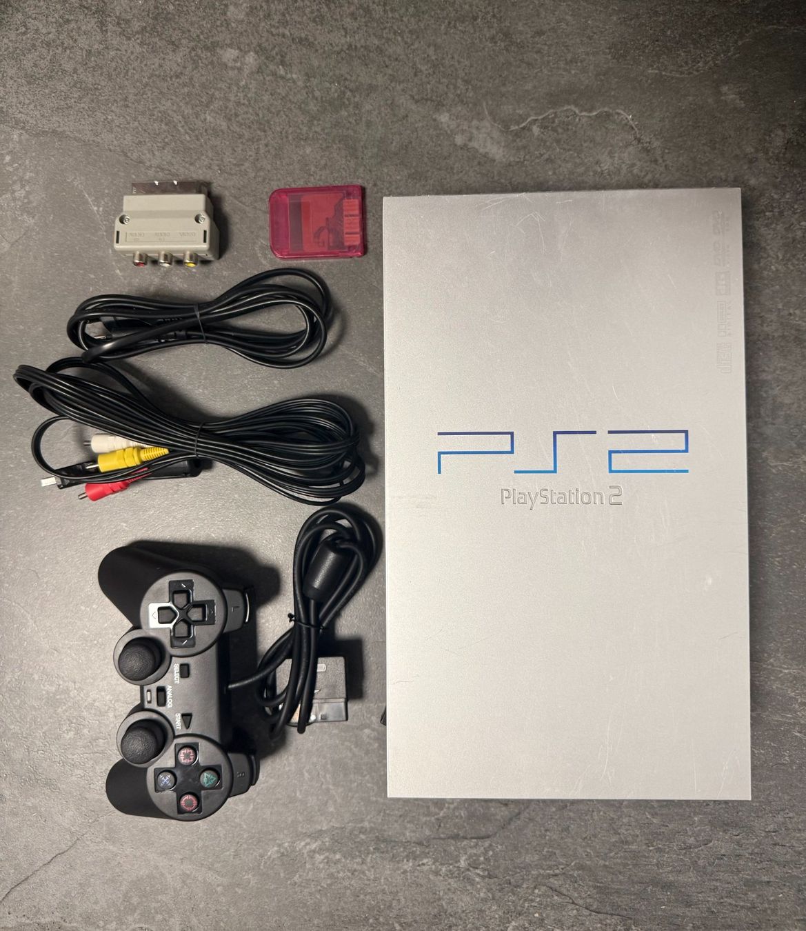 Sony Konsolen: Sony Playstation 2 Grise - Ps2 Silver – Gebraucht aus Pont-de-la-Morge von Darfal