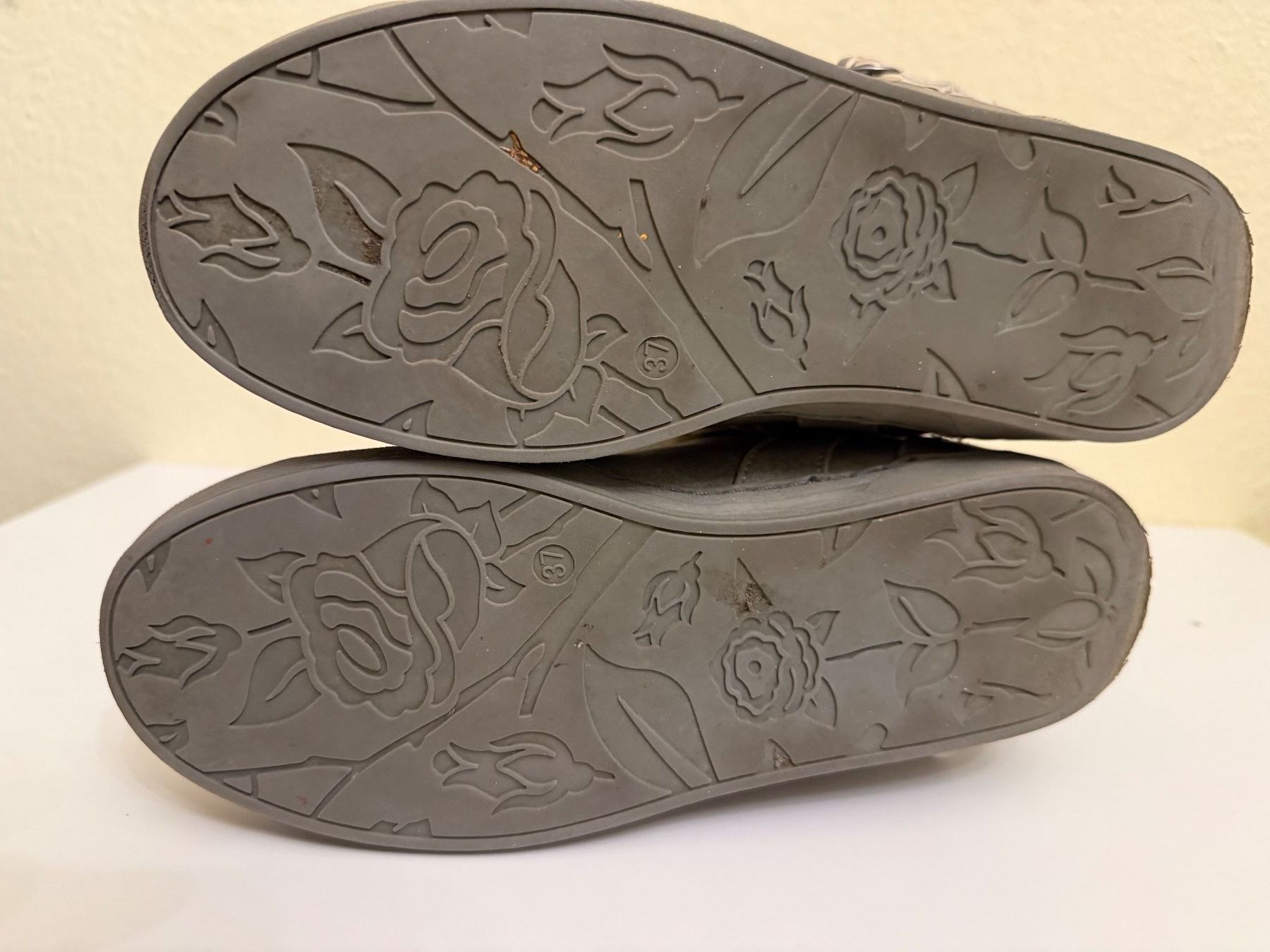 Chaussures femmes: graue Boots  /  Sommer - Stiefel   -  Grösse 37 – D'occasion à Bern par rewe45 4