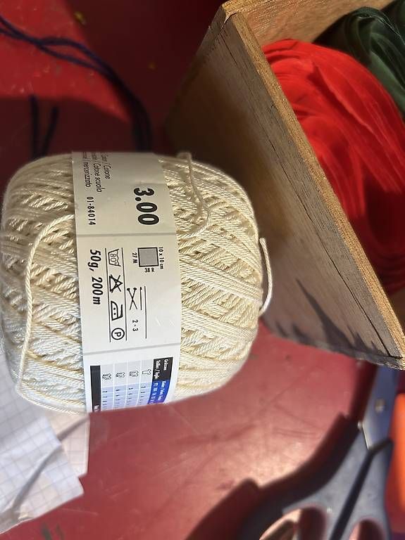 Lana: 10 Knäuel Garn  – Nuovo e nell'imballaggio originale da Frauenfeld venduto da Irene.Schuppli 4