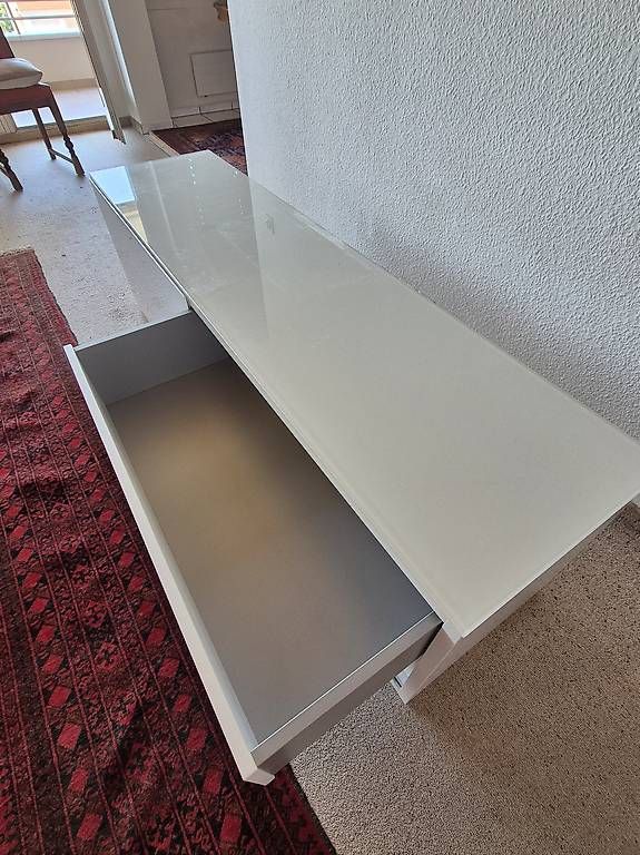 Meubles TV: TV Möbel  – D'occasion à Steinhausen par mel_s6nb 1