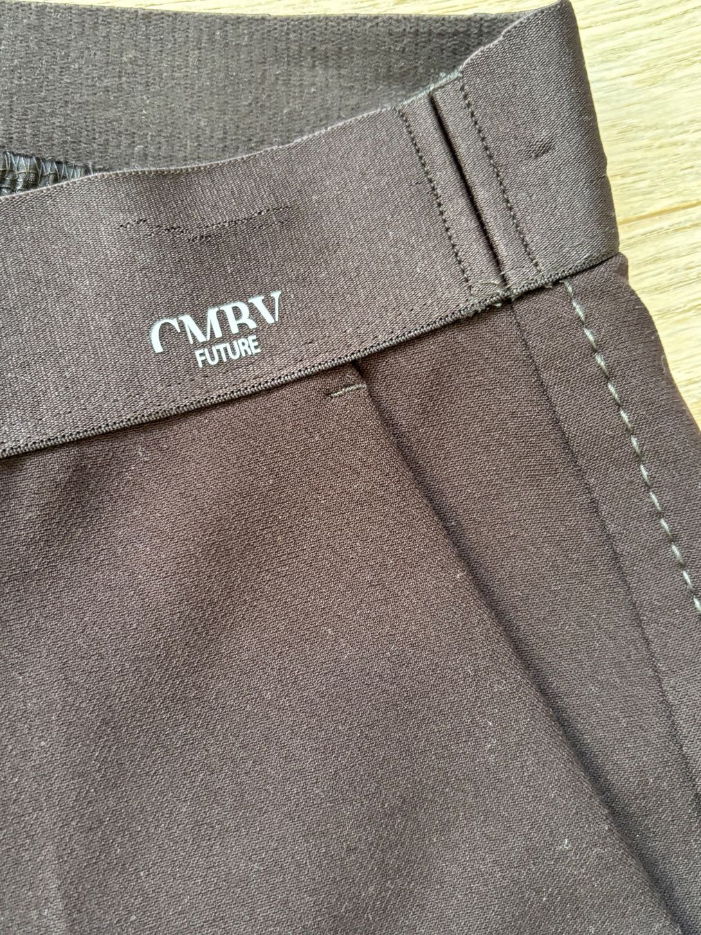 Cambio Pantaloni: Hose Cambio schwarz elastischer Bund neuwertig – Usato da Küssnacht am Rigi venduto da pet_v6yn 7