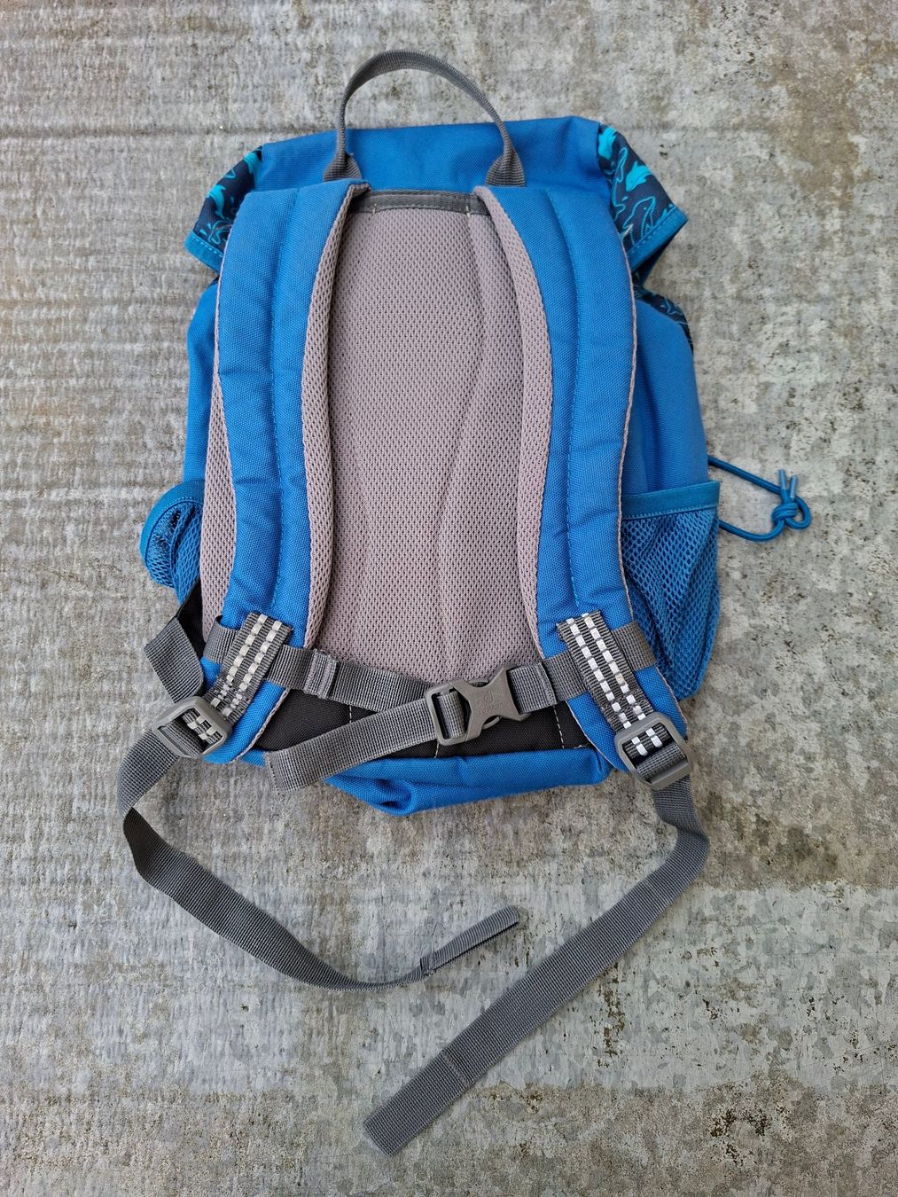 Deuter Sacs & sacs à dos: Kinder Rucksack "Schmusebär" von Deuter – D'occasion à St.Niklausen LU par Wirdbereitsverwendet 2