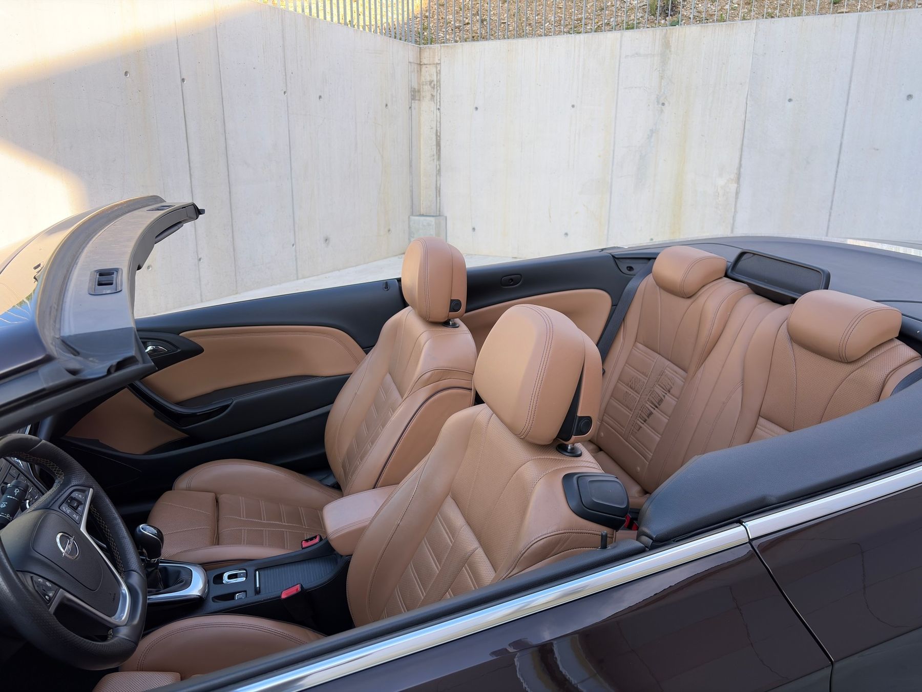 Opel Autos: Opel Cascada – D'occasion à Eyholz par tat_c9vh 2