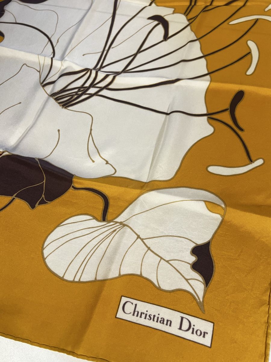 Dior Foulards, Tücher & Schals: Foulard Christian Dior – Gebraucht aus St-Pierre-Clages von ste_xk6p 3