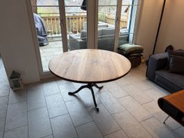 Beizentisch Esstisch Bistrotisch Gussfuss Horgen Glarus 