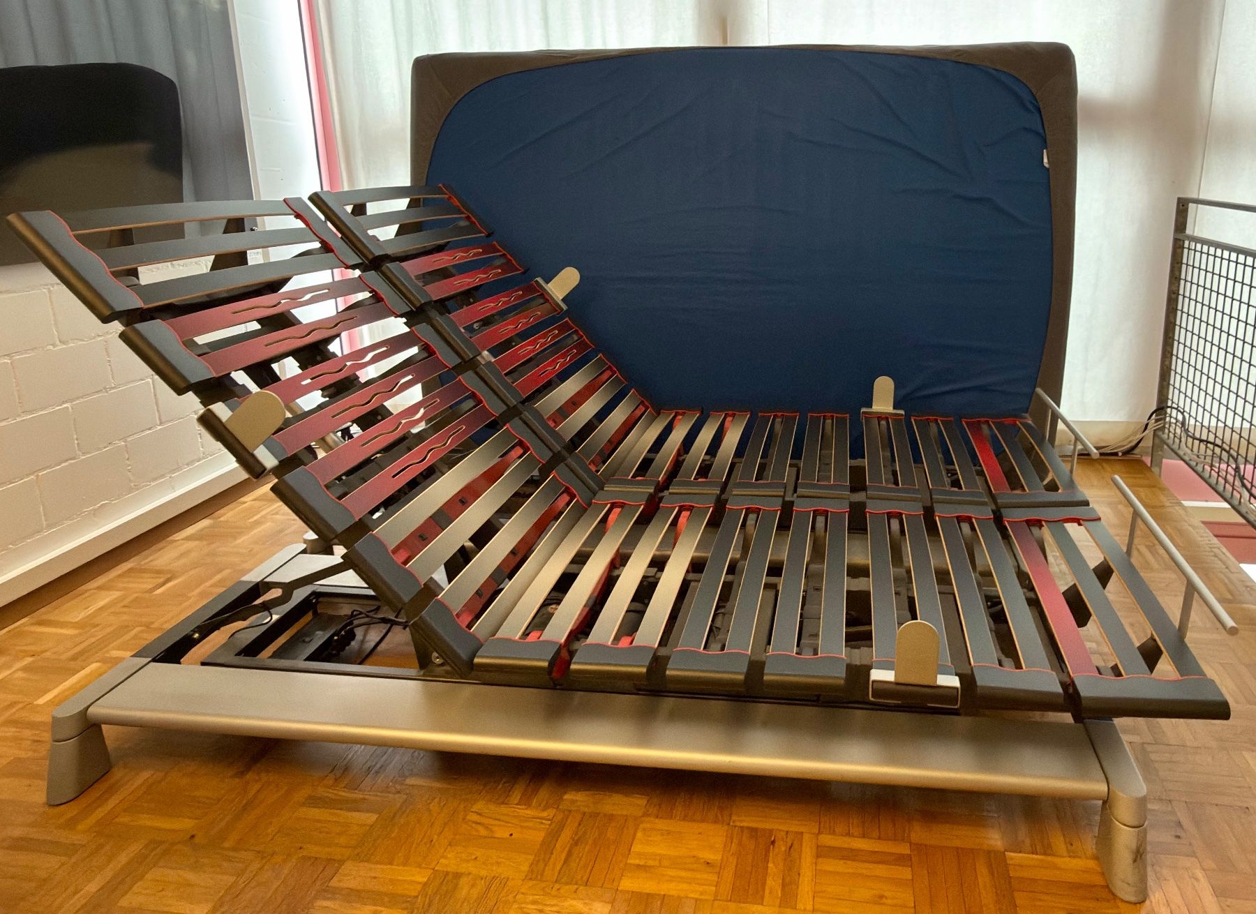 Swissflex Letti: Swissflex Bett 140 x 210 cm – Usato da Arlesheim venduto da auktio999 2
