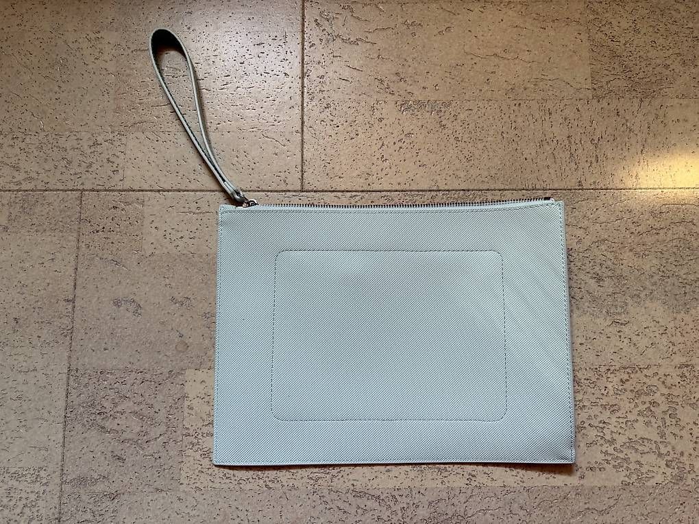 Taschen für Damen: Lacoste Clutch NEU – Gebraucht aus Brugg AG von nuv_srm8 1
