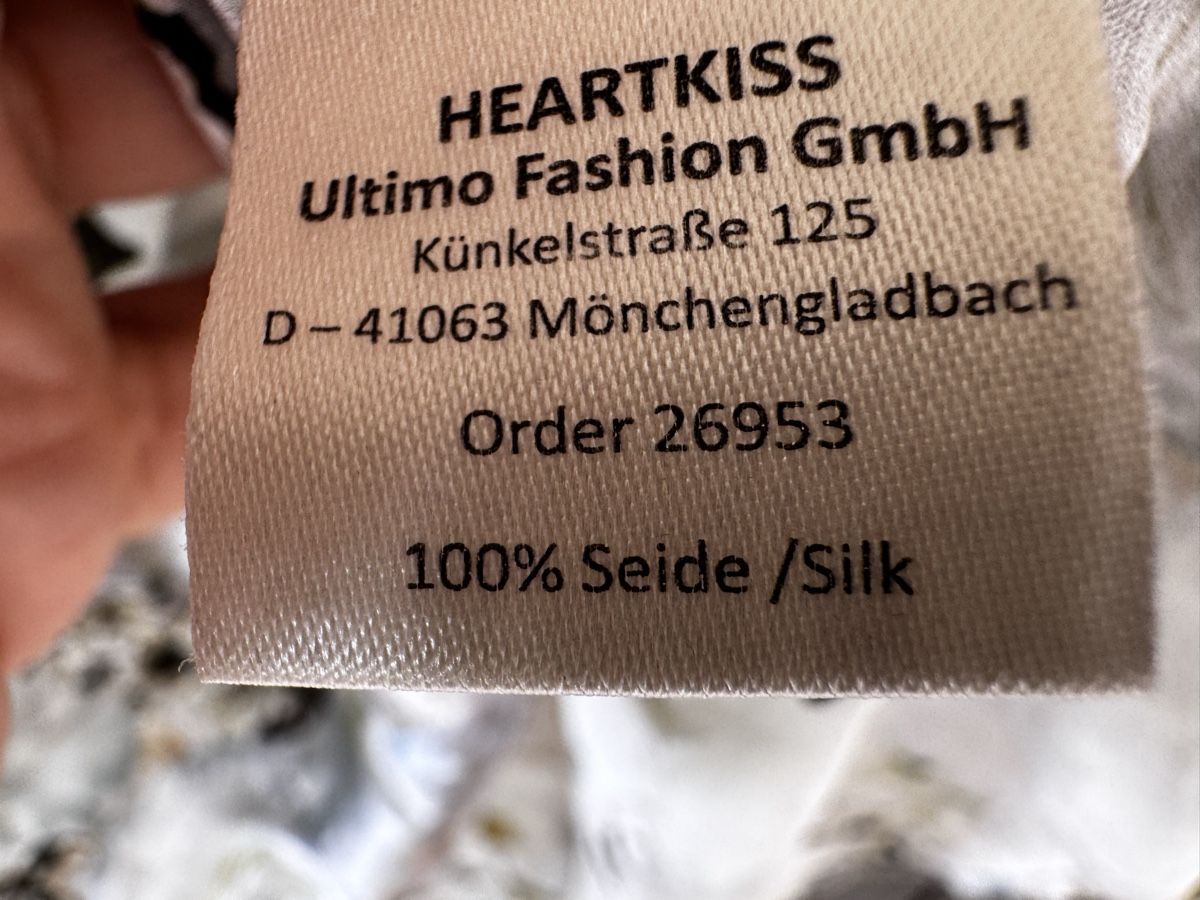 Chemisiers: Bluse aus Seide 100%  Gr 40 – D'occasion à Zürich par Manubene 5