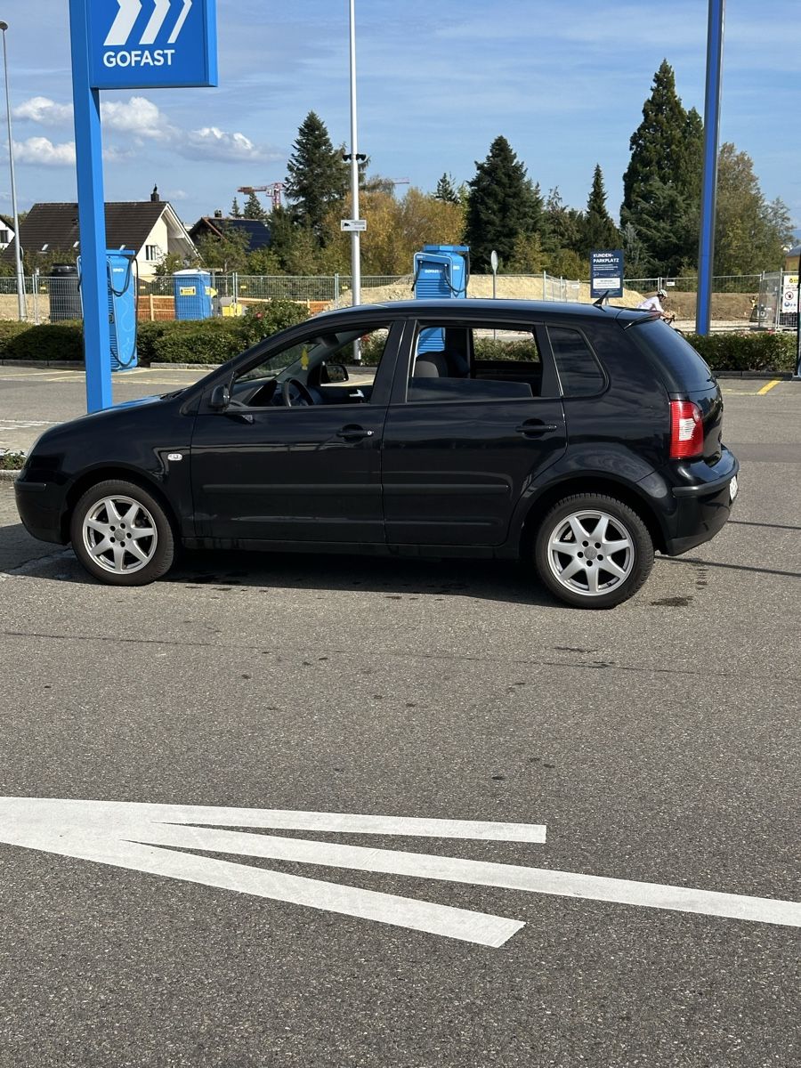 VW Autos: Ab Mfk 1.4 sparsam Polo  – Gebraucht aus Romanshorn von Tomatos1 4
