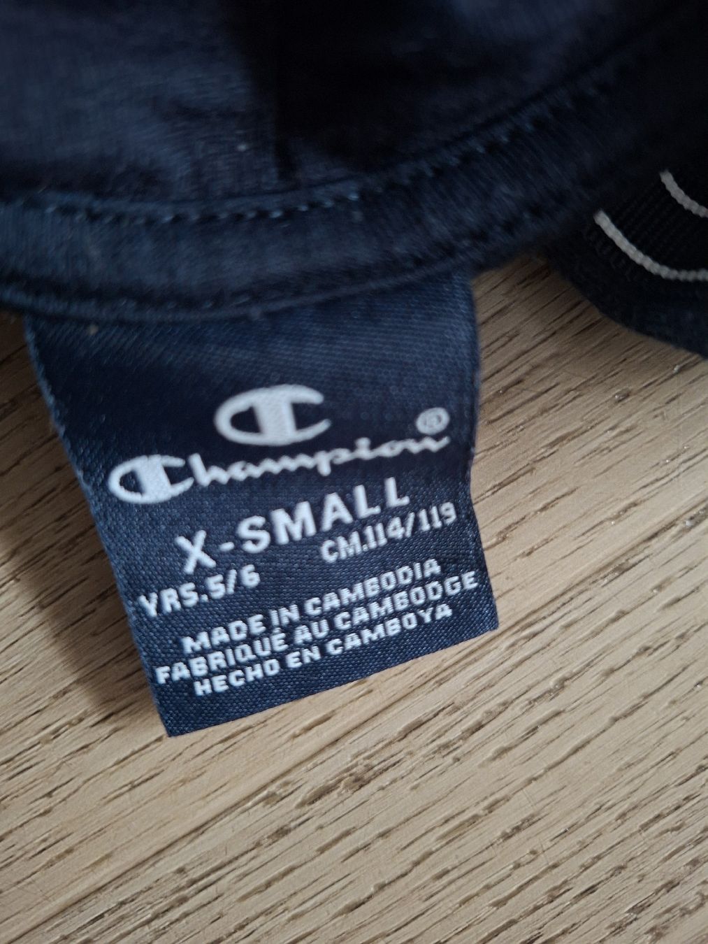 Kleiderpakete & -sets: lot de pull 5-6 ans  – Gebraucht aus Chavannes-de-Bogis von senator635 7