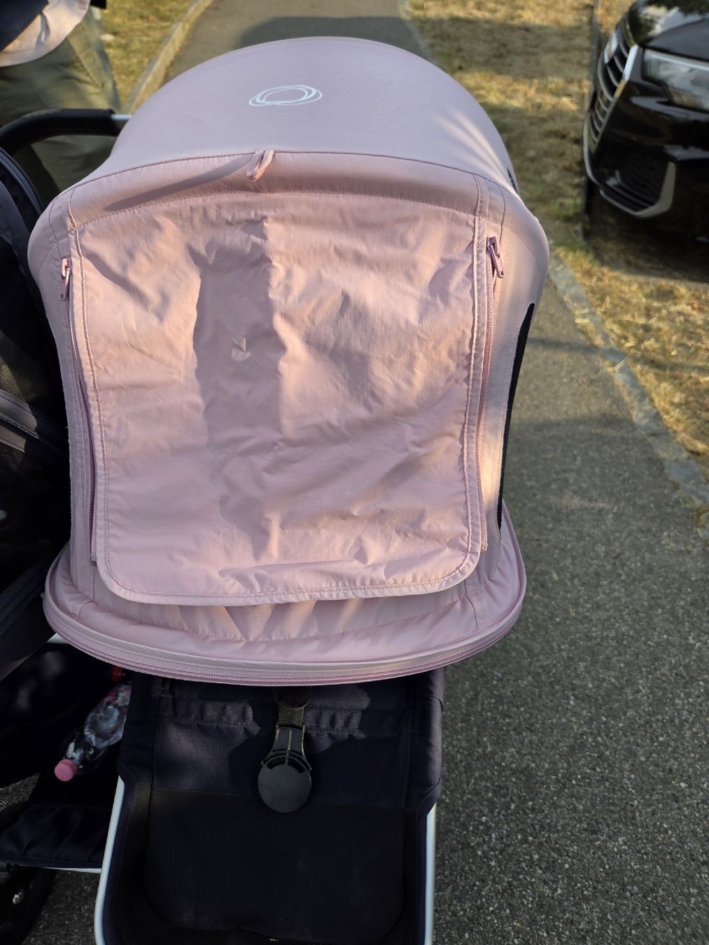 Bugaboo Kinderwagen: bugaboo donkey Sonnendach 2x Rosa und Grau – Gebraucht aus Zollikofen von rsv_5sp8 1