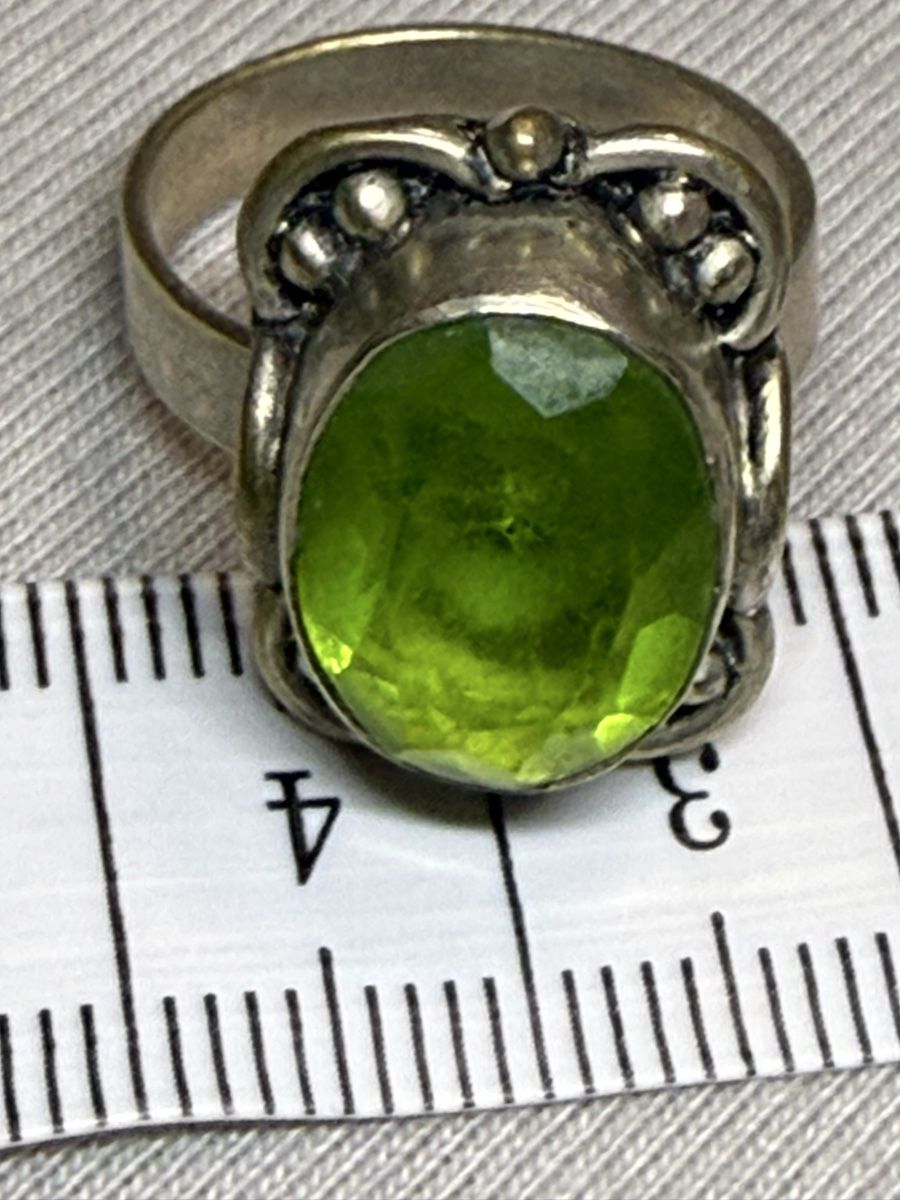 Ringe: Ring mit Peridot  – Gebraucht aus Oberhof von RealStone 5