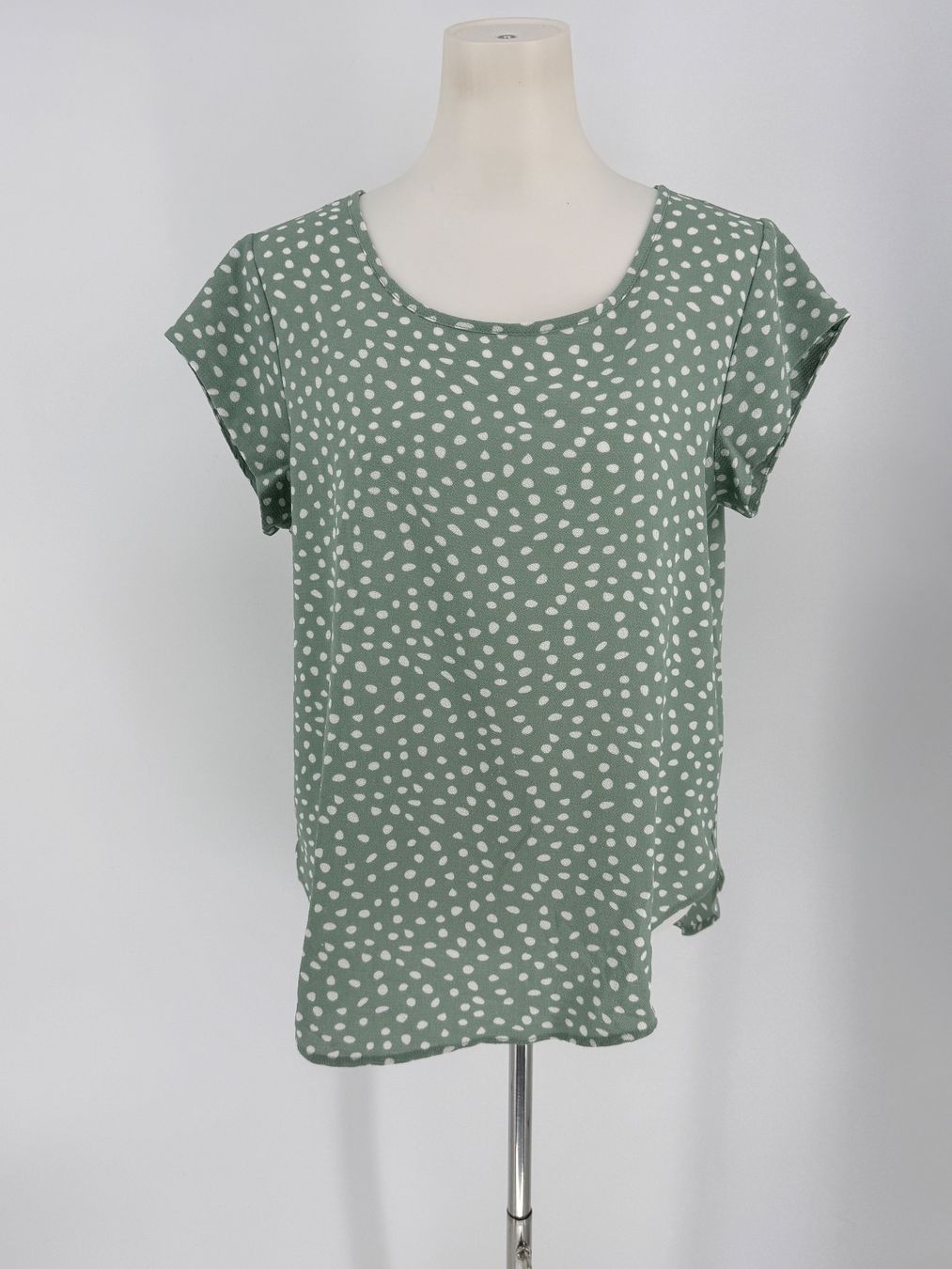 Camicette: Only Bluse/ Shirt Gr. 40 – Usato da Auenstein venduto da moin.
