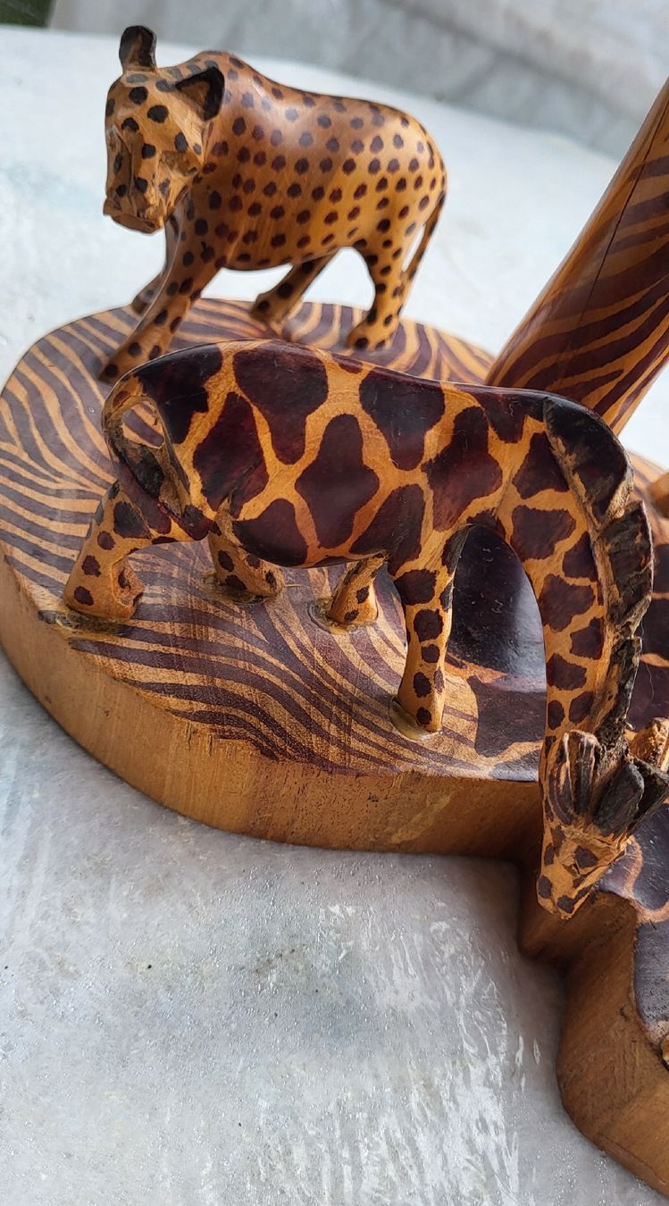 Figuren: statuette africaine en bois – Gebraucht aus Penthalaz von EvandroLuz 5