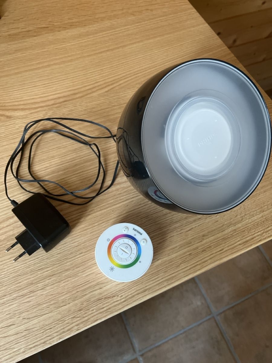 Philips Lampes: Philips HUE mit Vernbedienung – D'occasion à Rueun par cnu_8fur 2
