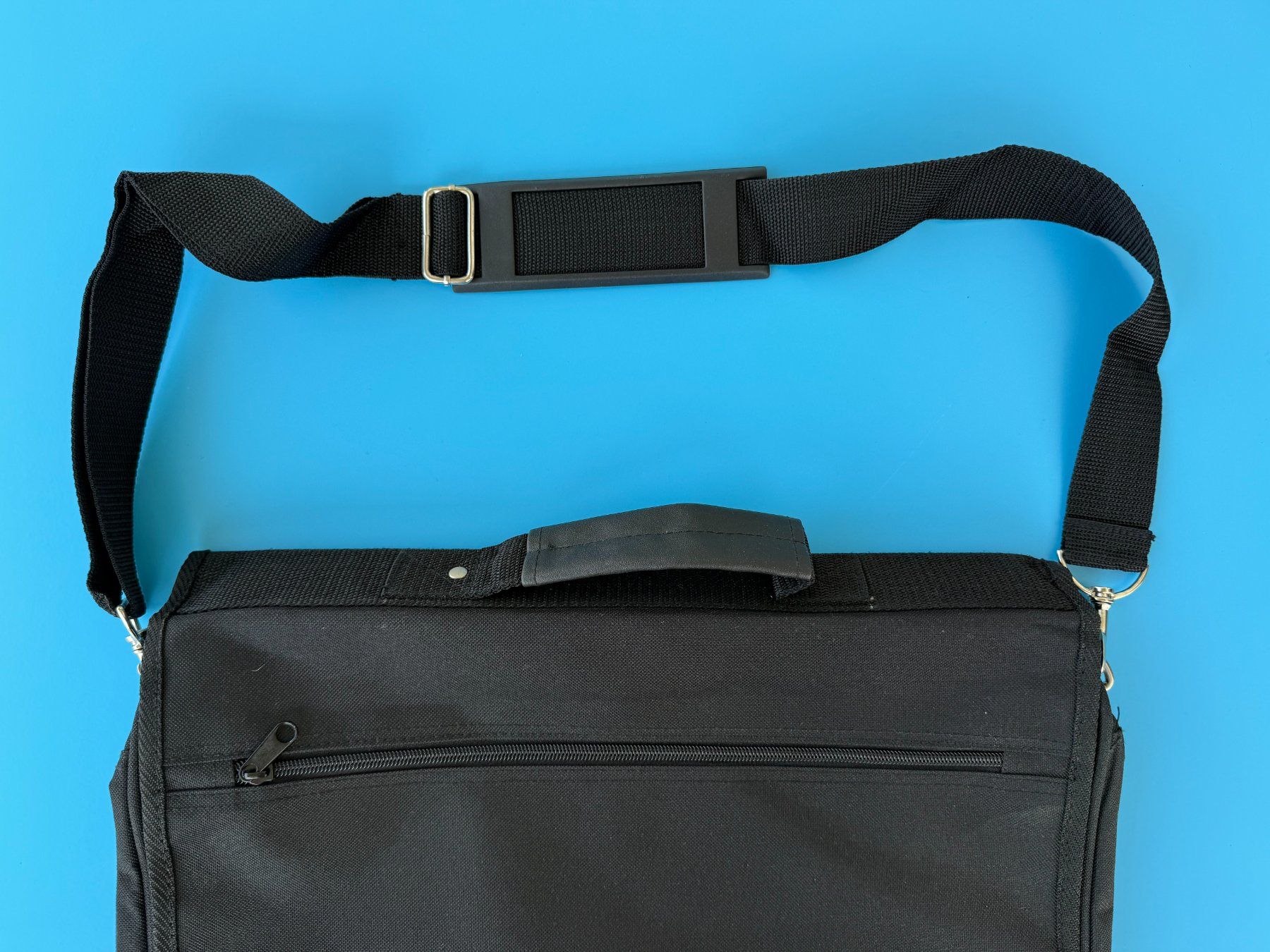 Taschen: BEKB Laptoptasche Business mit vielen Fächern – Neu (gemäss Beschreibung) aus Subingen von ArtBead 1