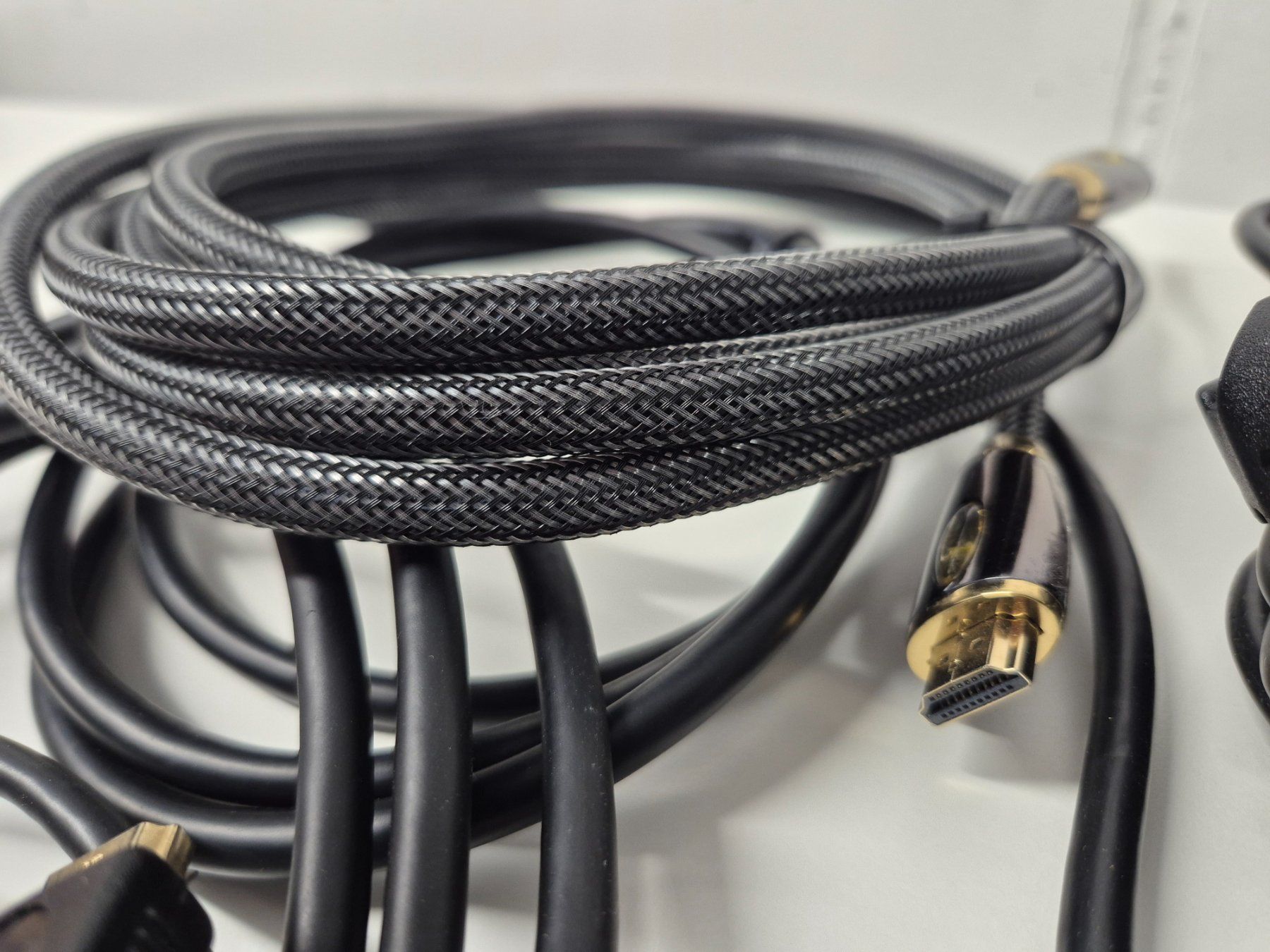 Kabel: div. Multimediakabel (HDMI, Optisch, Gerätekabel) ab 1.- – Gebraucht aus Sitterdorf von Lenggi7 1