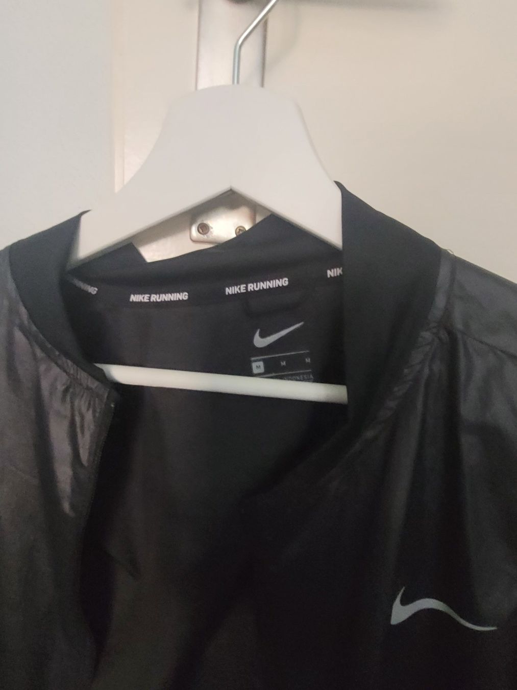 Nike Giacche: NIKE Übergangsjacke – Usato da Neuhausen venduto da eliana2 2