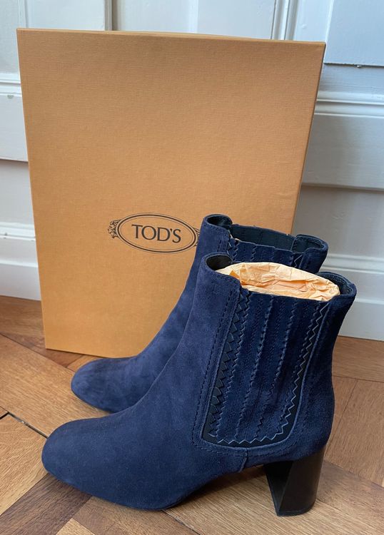 stiefeletten von tod's LAST CHANCE! Tod’s Velour Leder Navy Stiefelette mit Absatz (Neu