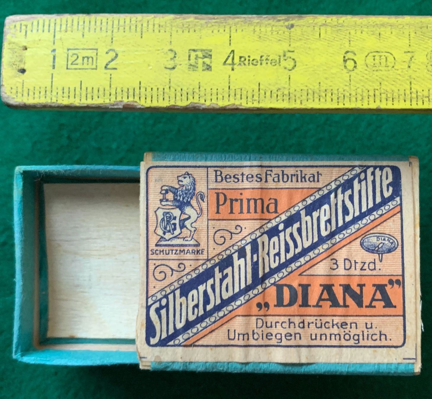 Altro in Decorazioni & Accessori: Boîte pour punaises Diana 1920 – Usato da Chavornay venduto da 4dphila 1