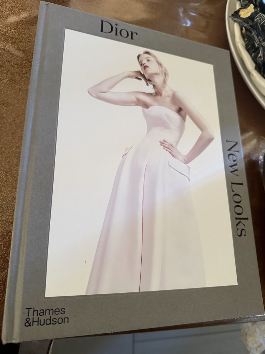 Dior Make-up: Dior backstage glow und große Dior Buch  – Nuovo e nell'imballaggio originale da Allschwil venduto da Figidindia 2