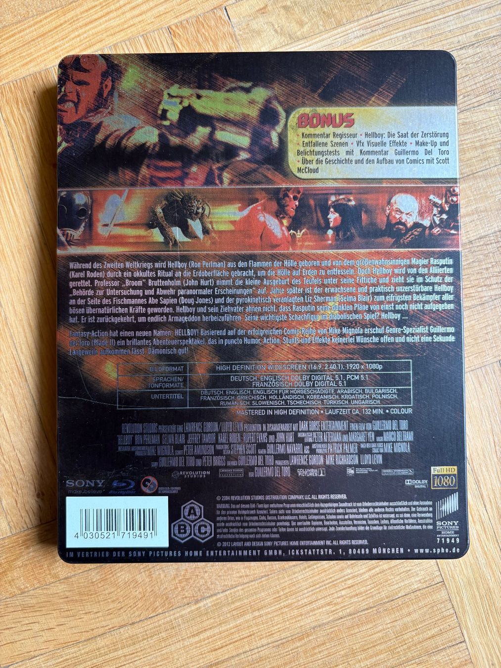 Tutti i DVDs: Hellboy - Steelbook - Blu-ray – Usato da Zürich venduto da Malcom 2
